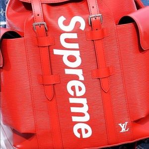 Meet your Posher, Roman